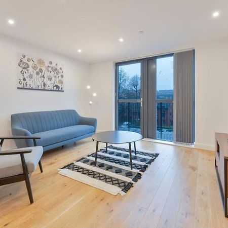 Lovely 1 Bedroom Apartment In Central Location Birmingham Buitenkant foto