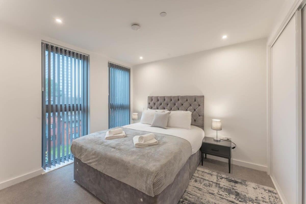 Lovely 1 Bedroom Apartment In Central Location Birmingham Buitenkant foto