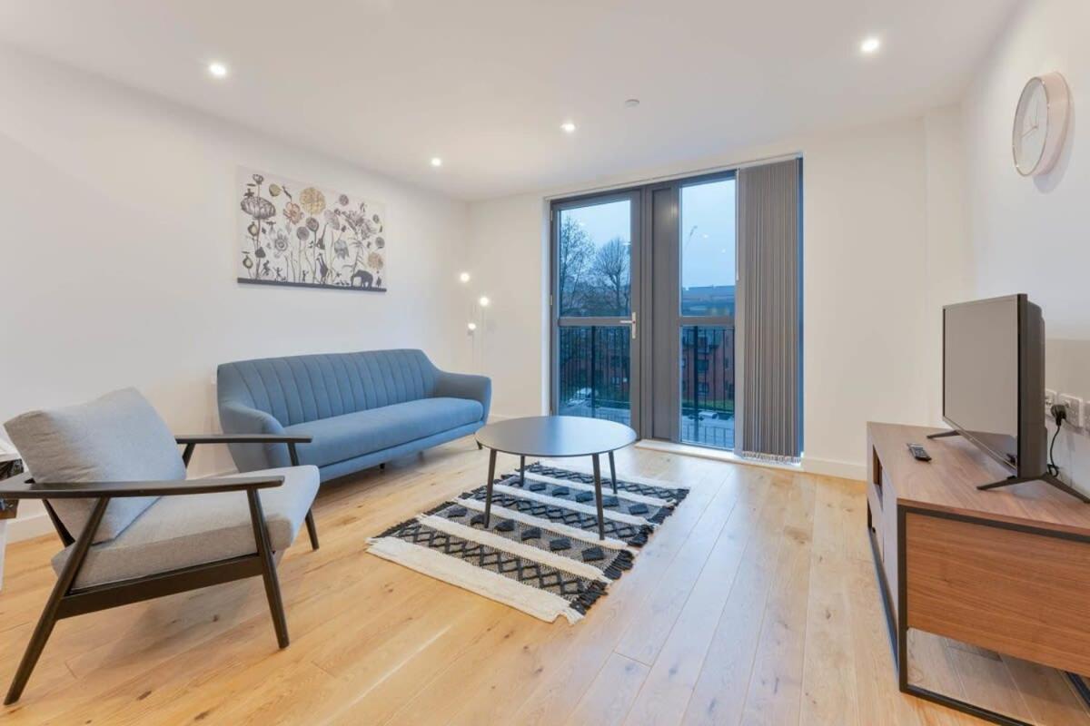 Lovely 1 Bedroom Apartment In Central Location Birmingham Buitenkant foto