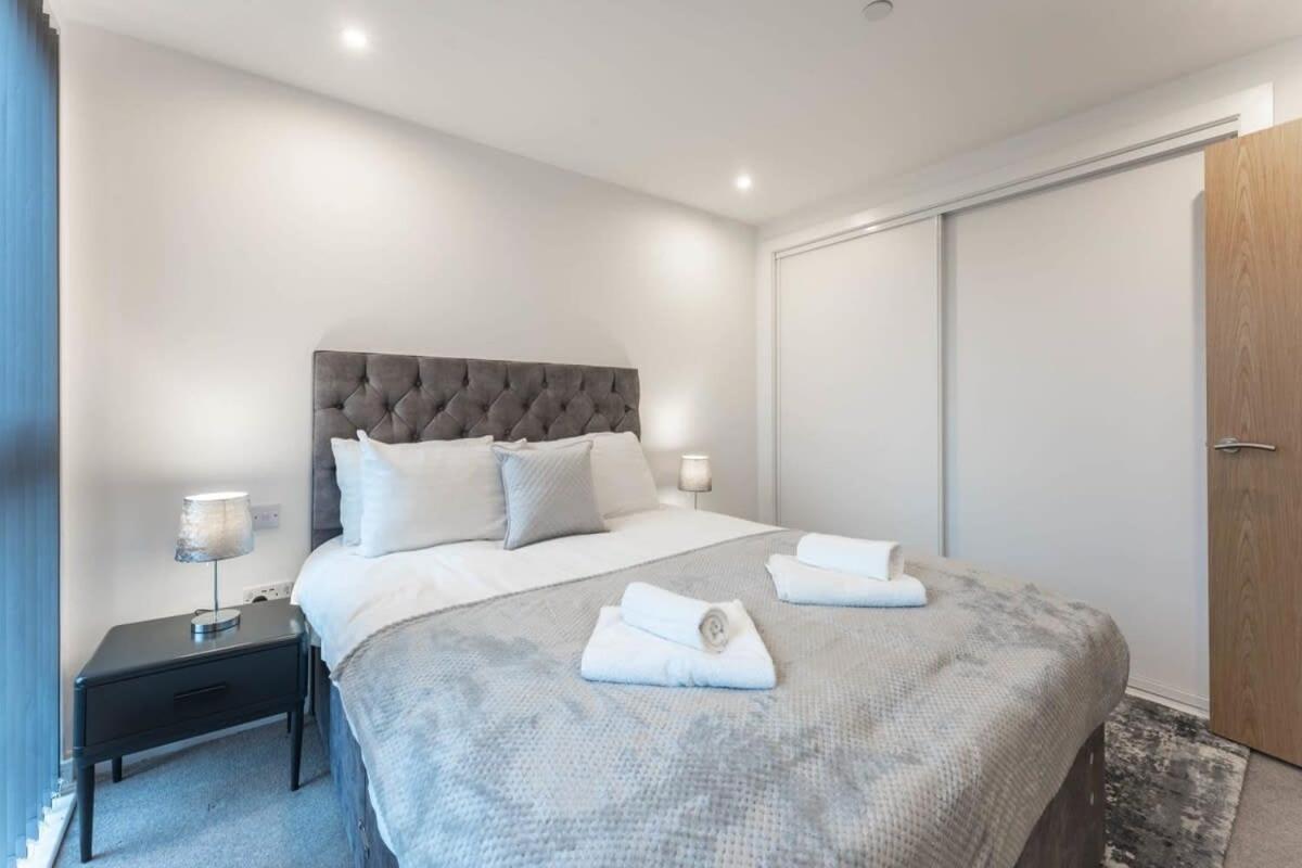 Lovely 1 Bedroom Apartment In Central Location Birmingham Buitenkant foto